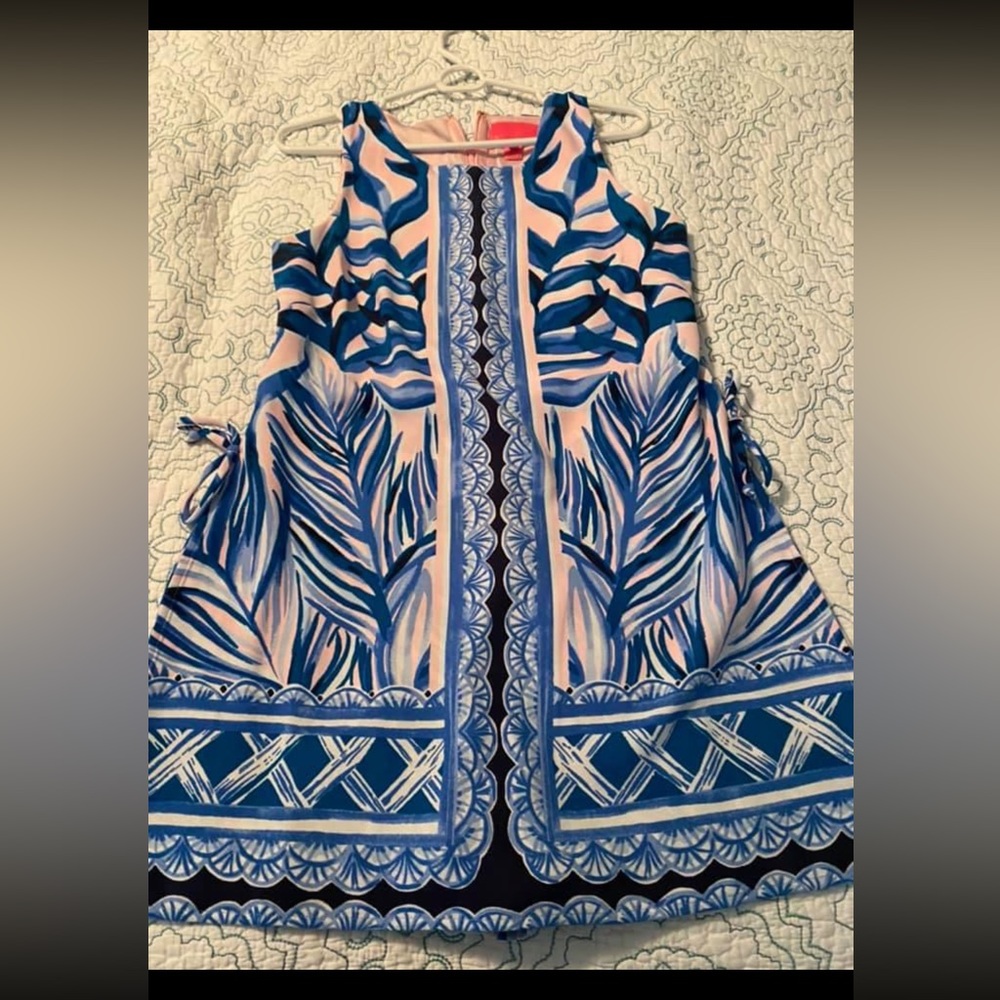 Lilly Pulitzer romper dress size 6.  Only worn once.